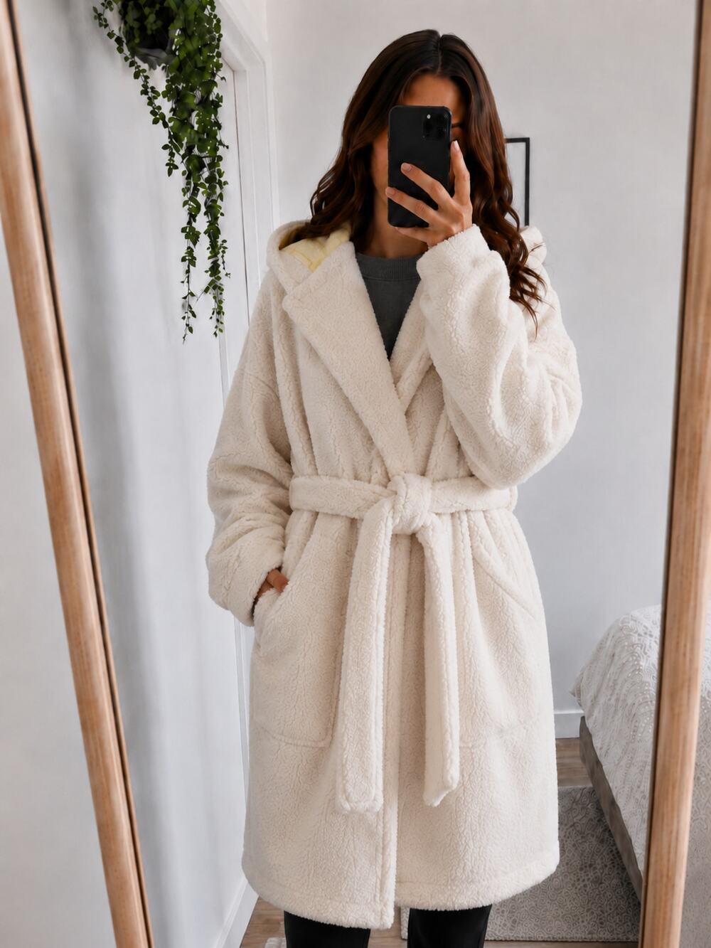 NWT Faherty Wonderland High Pile Sherpa Hooded Coat Sz L